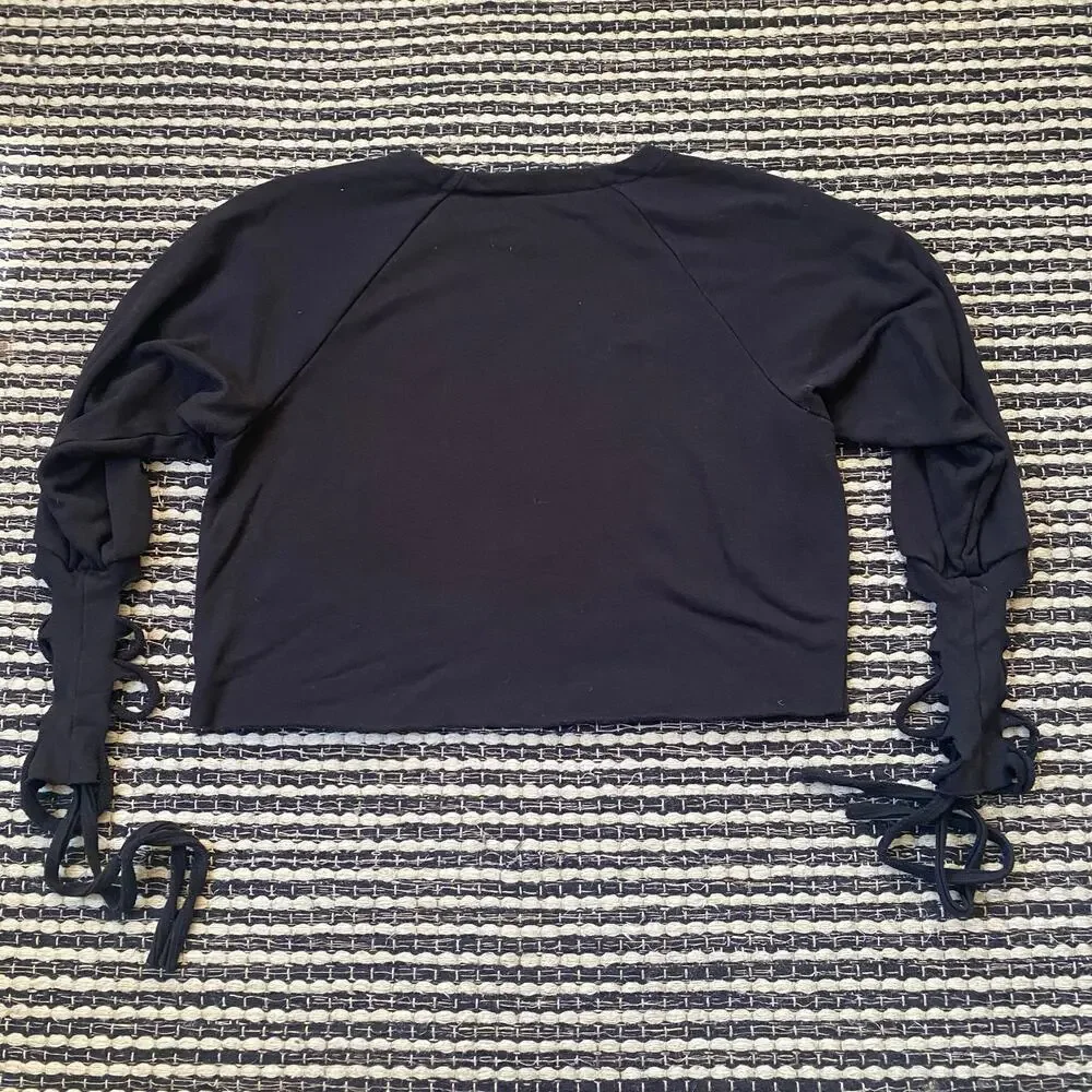 🌿ALO Yoga Womens Cropped Black Tassel Sweater Top M